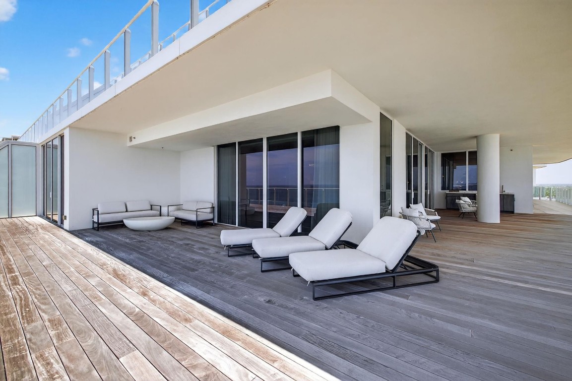 Four Seasons - Residential