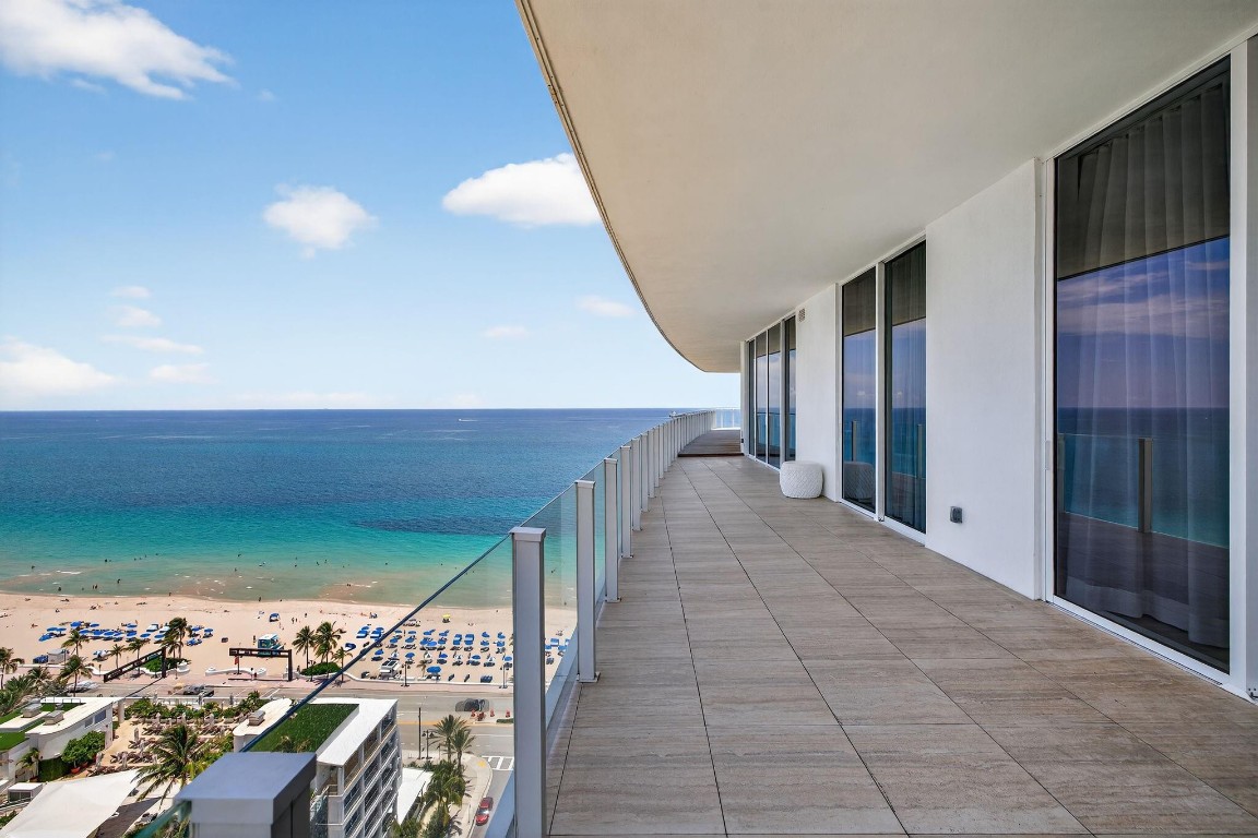 Four Seasons - Residential