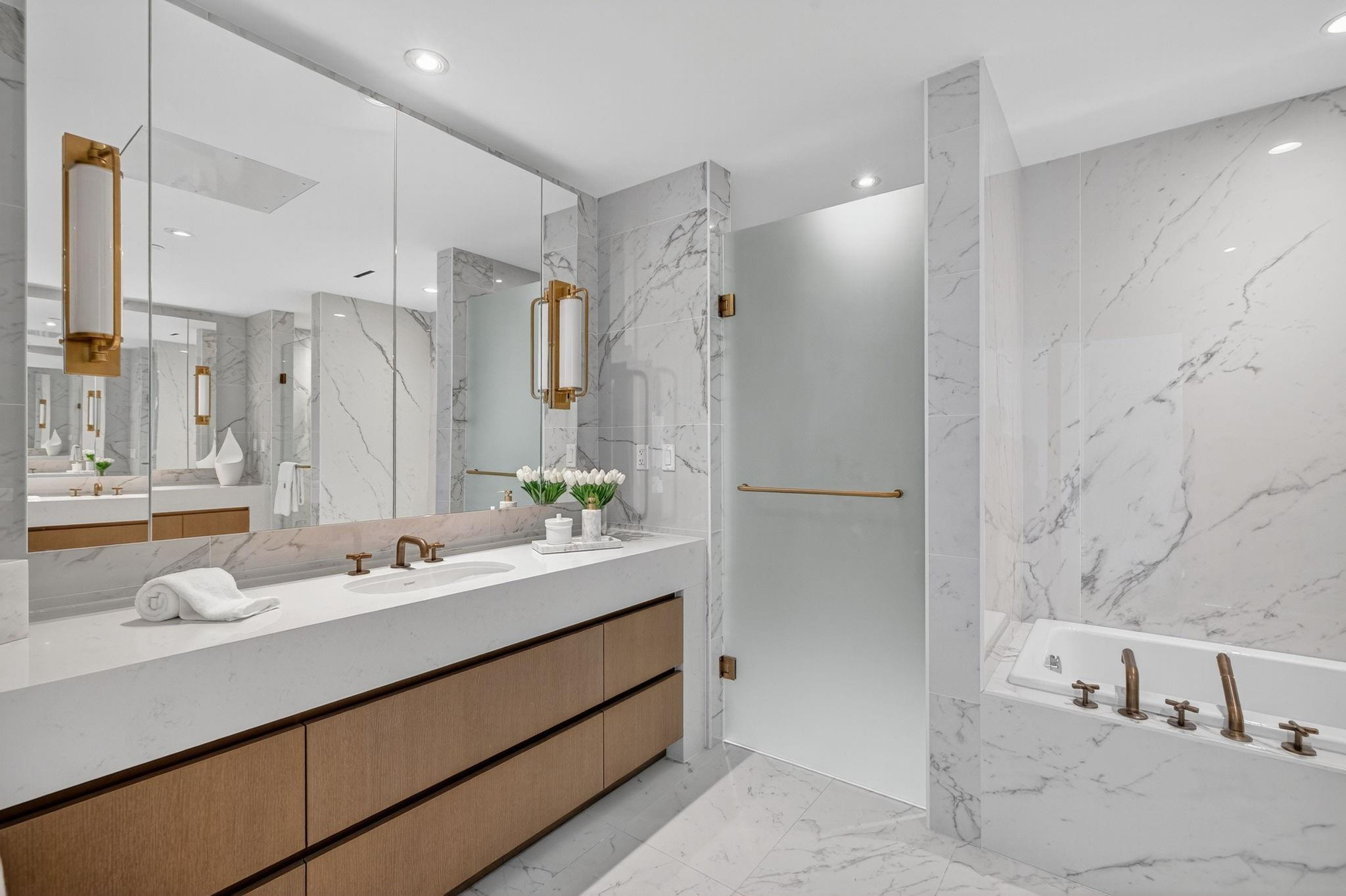 Four Seasons - Residential