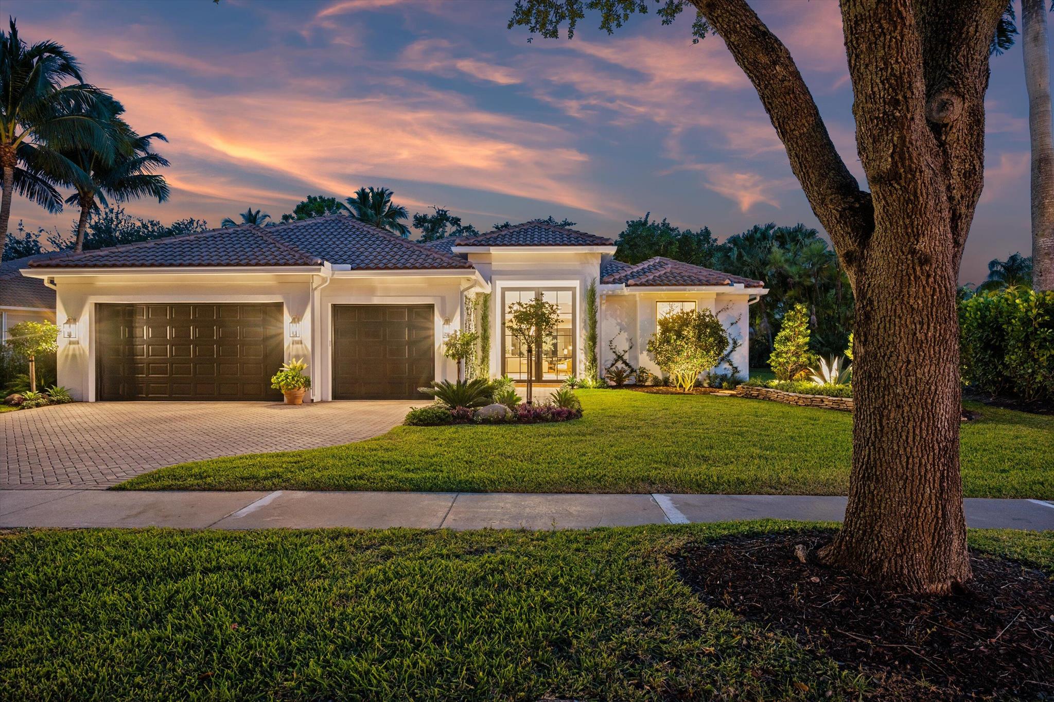 BREAKERS WEST - Residential