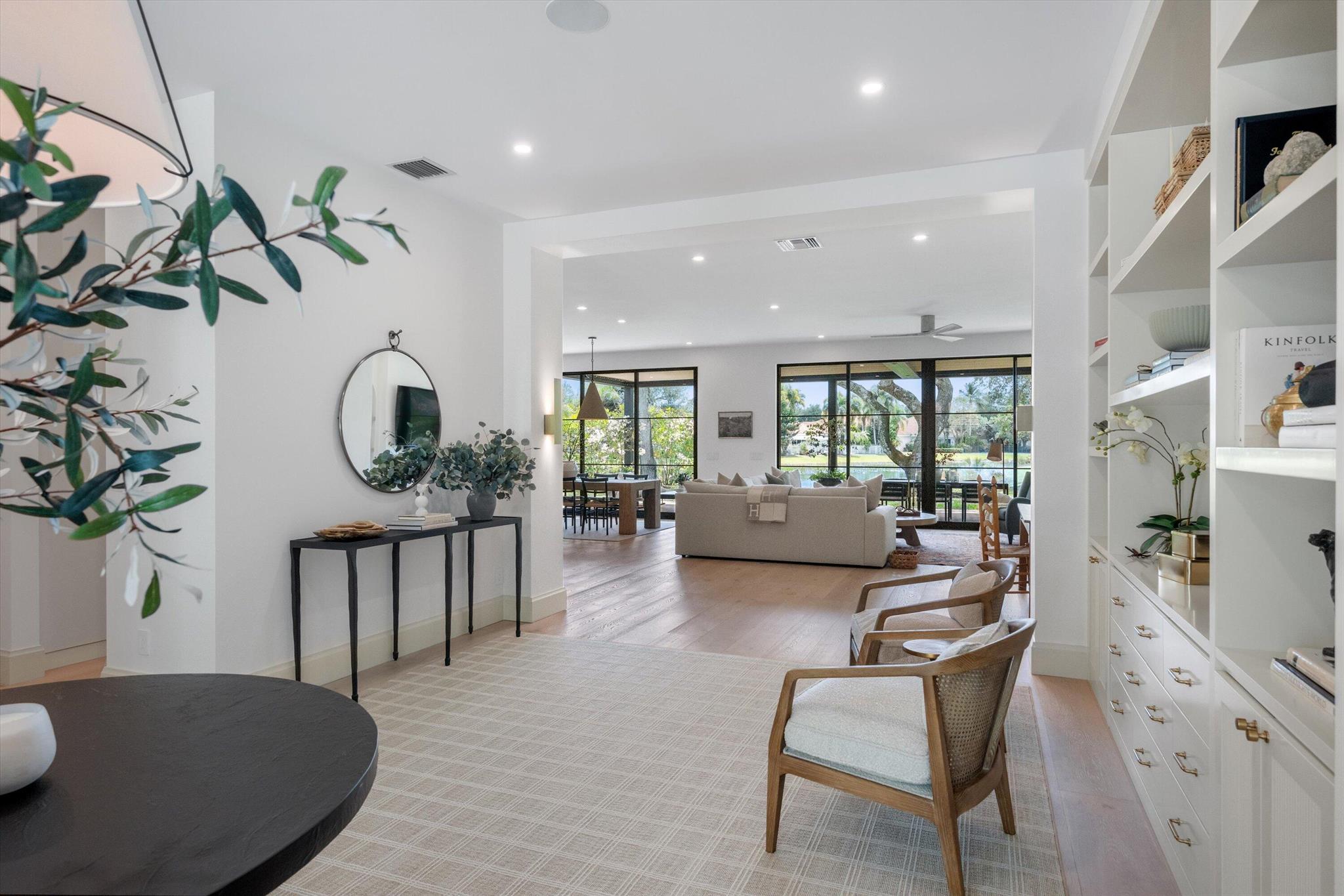 BREAKERS WEST - Residential