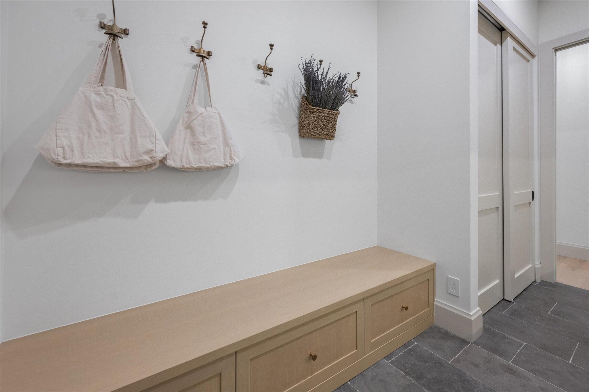 BREAKERS WEST - Residential