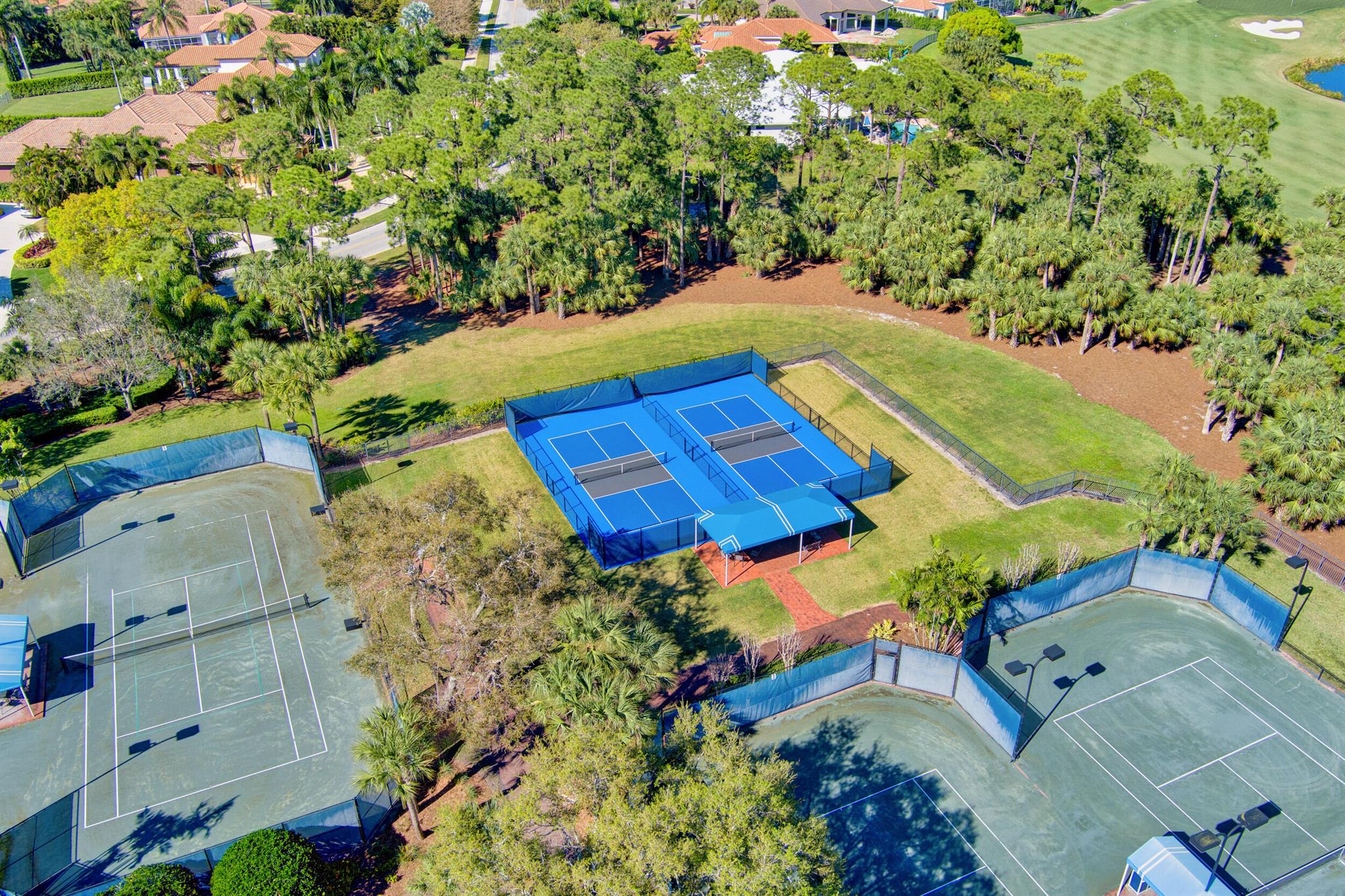 BREAKERS WEST - Residential