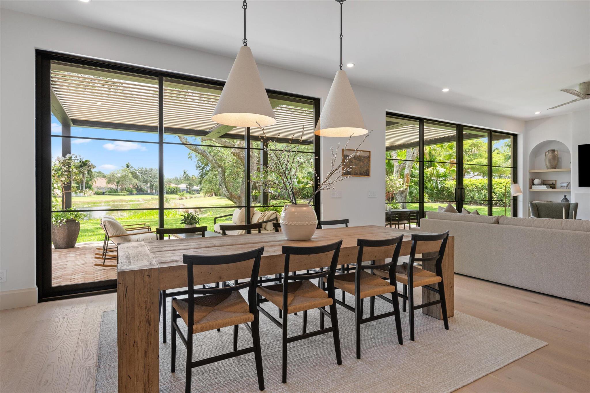 BREAKERS WEST - Residential