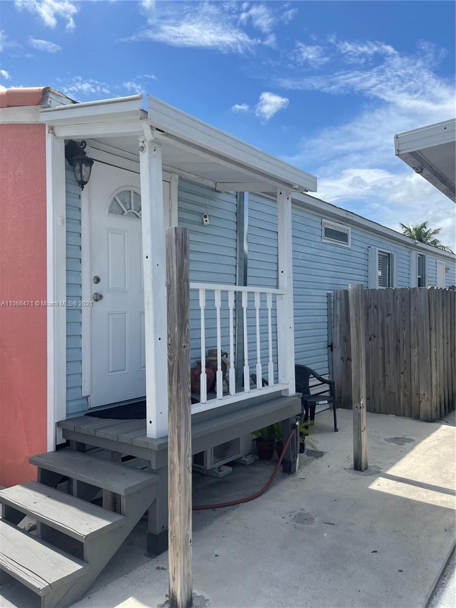 12401 W Okeechobee #511