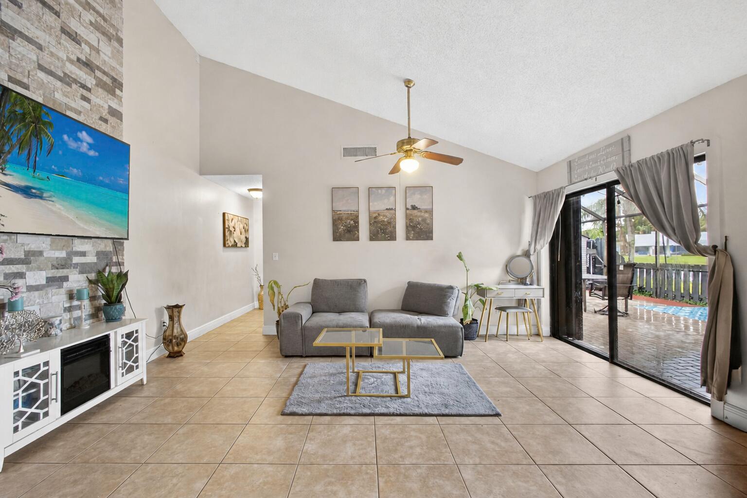 Summit Pines - Residential