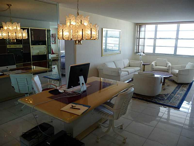 Winston Towers - Residential