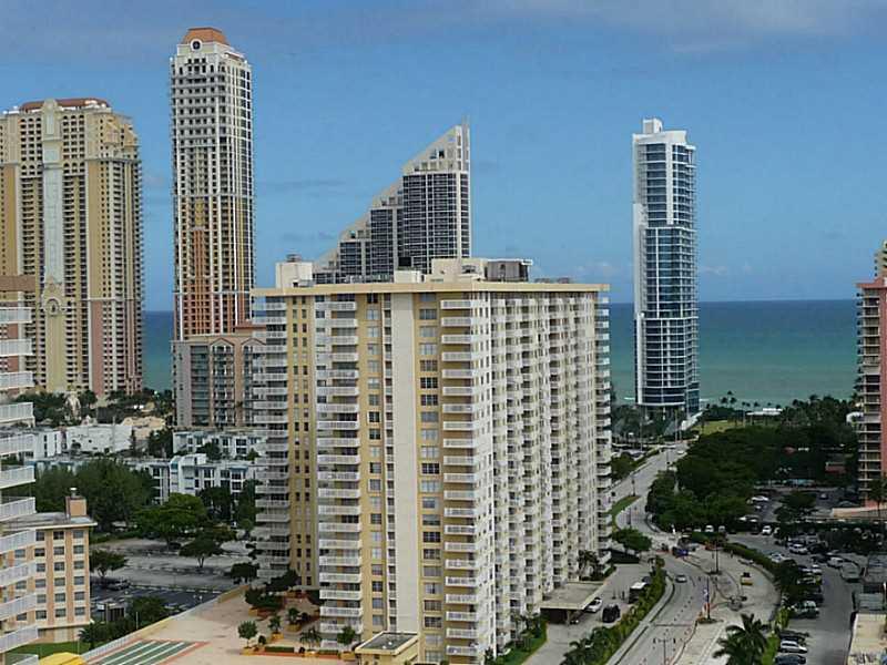 Winston Towers - Residential