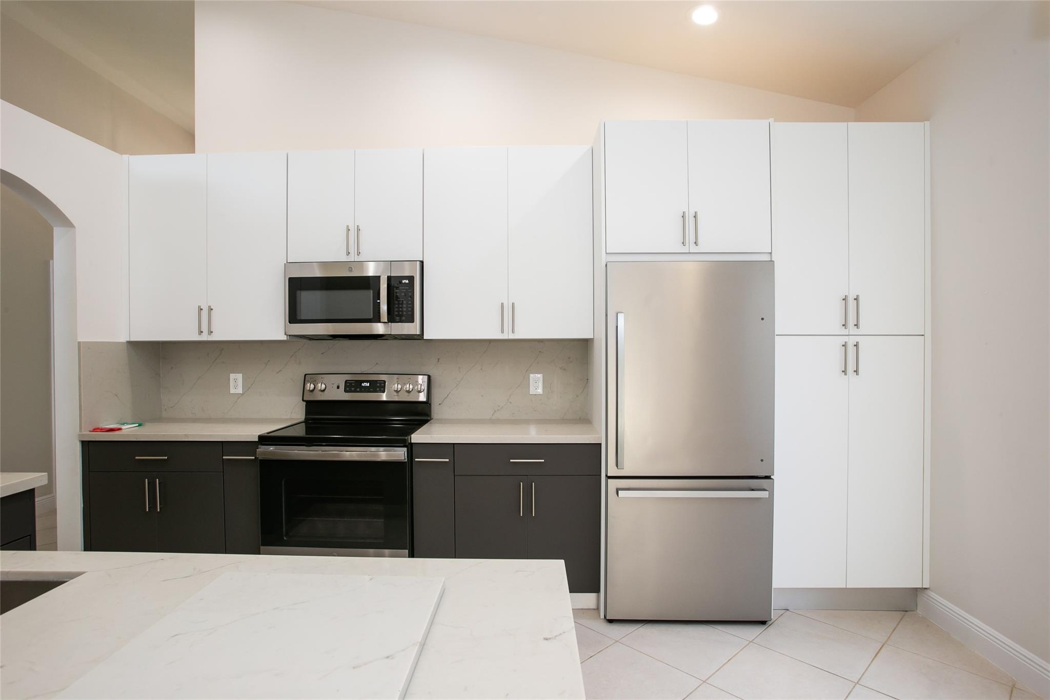 Pembroke Falls Ph 2 - Residential Lease