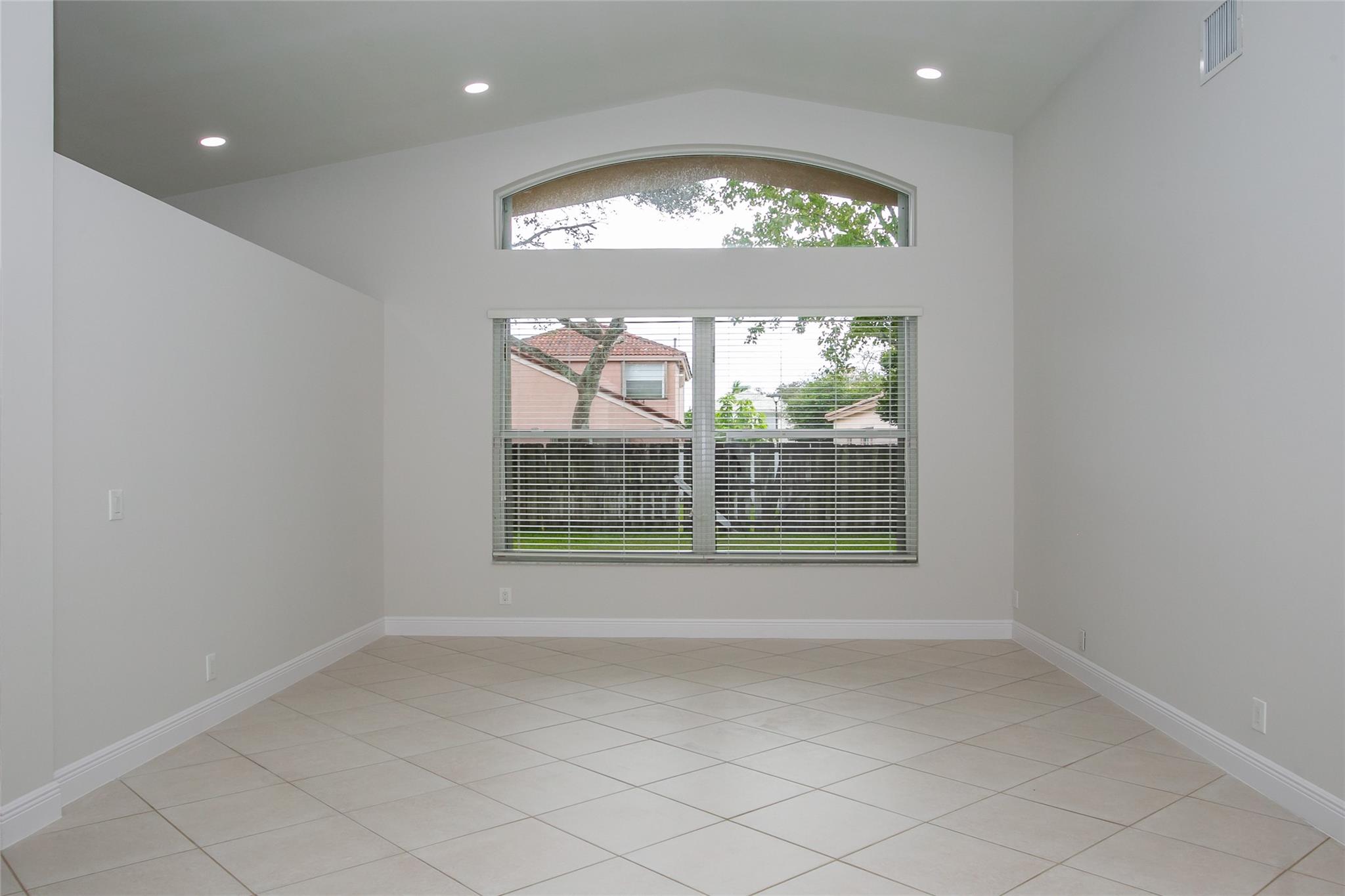 Pembroke Falls Ph 2 - Residential Lease