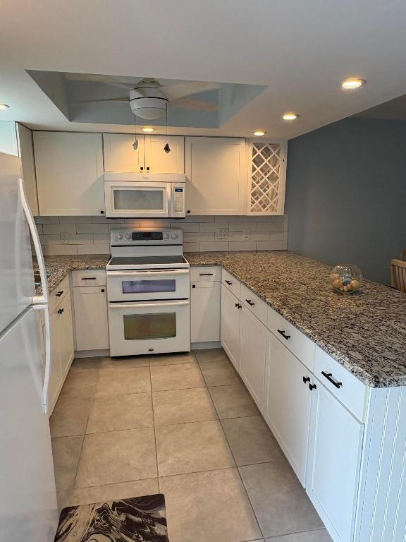 2950 SE Ocean Boulevard 34-5