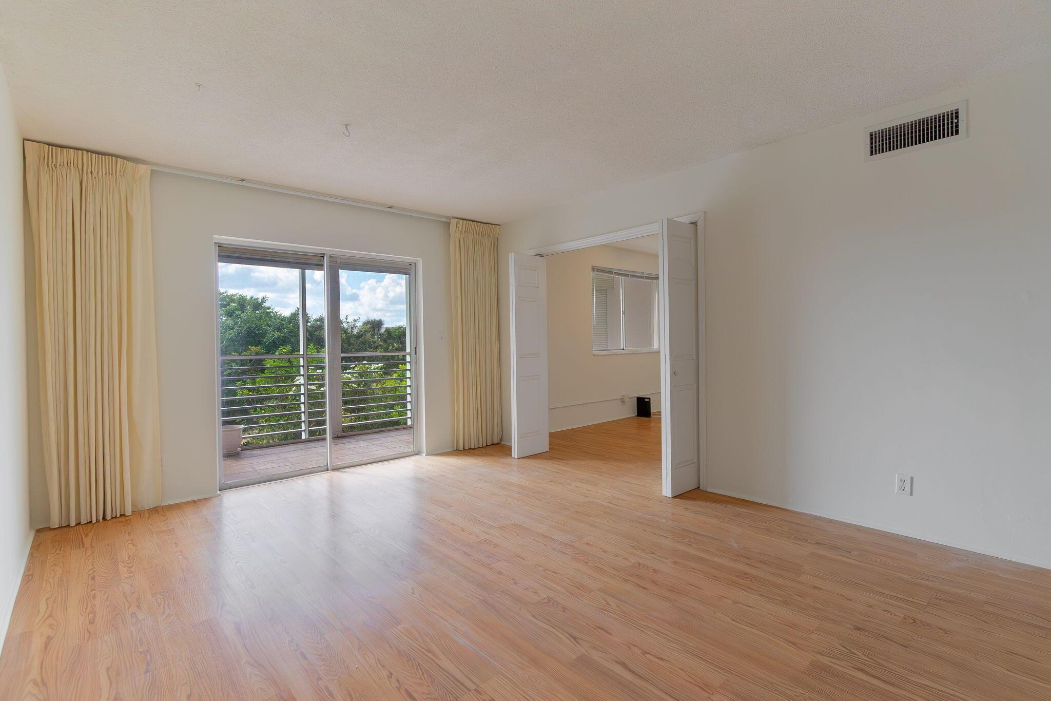 LAKE CLARKE GARDENS CONDO - Residential