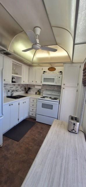 Palm Aire Country Club - Residential Lease