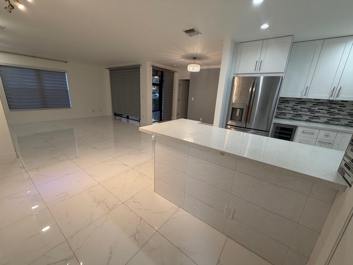 APPLEWOOD VILLAGE 4 - Residential