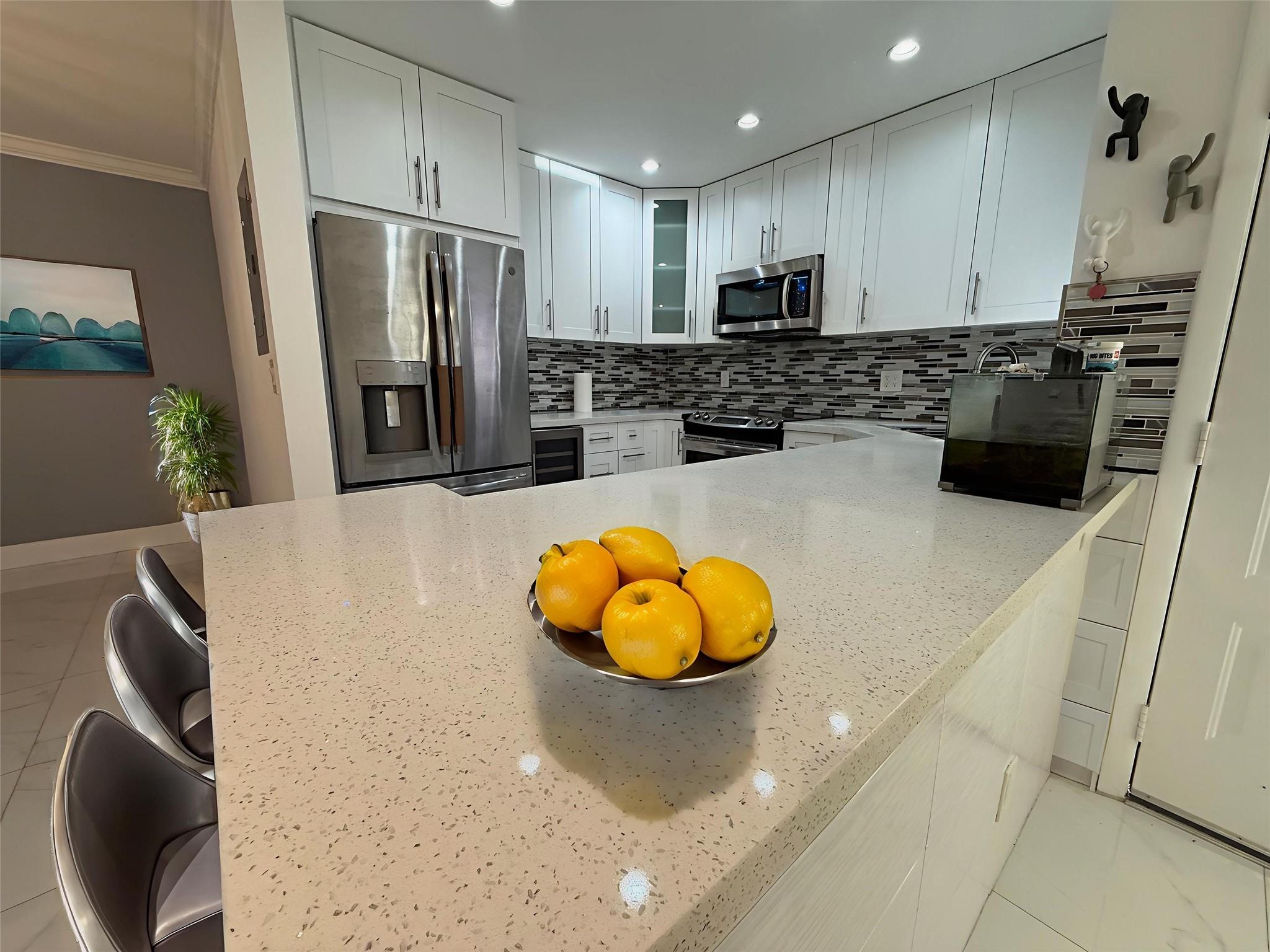 APPLEWOOD VILLAGE 4 - Residential