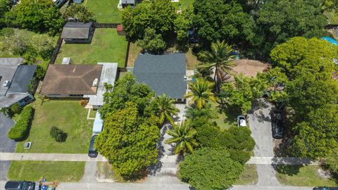 Tiny photo for 511 Carolina Avenue, Fort Lauderdale, FL 33312 (MLS # B26051166)