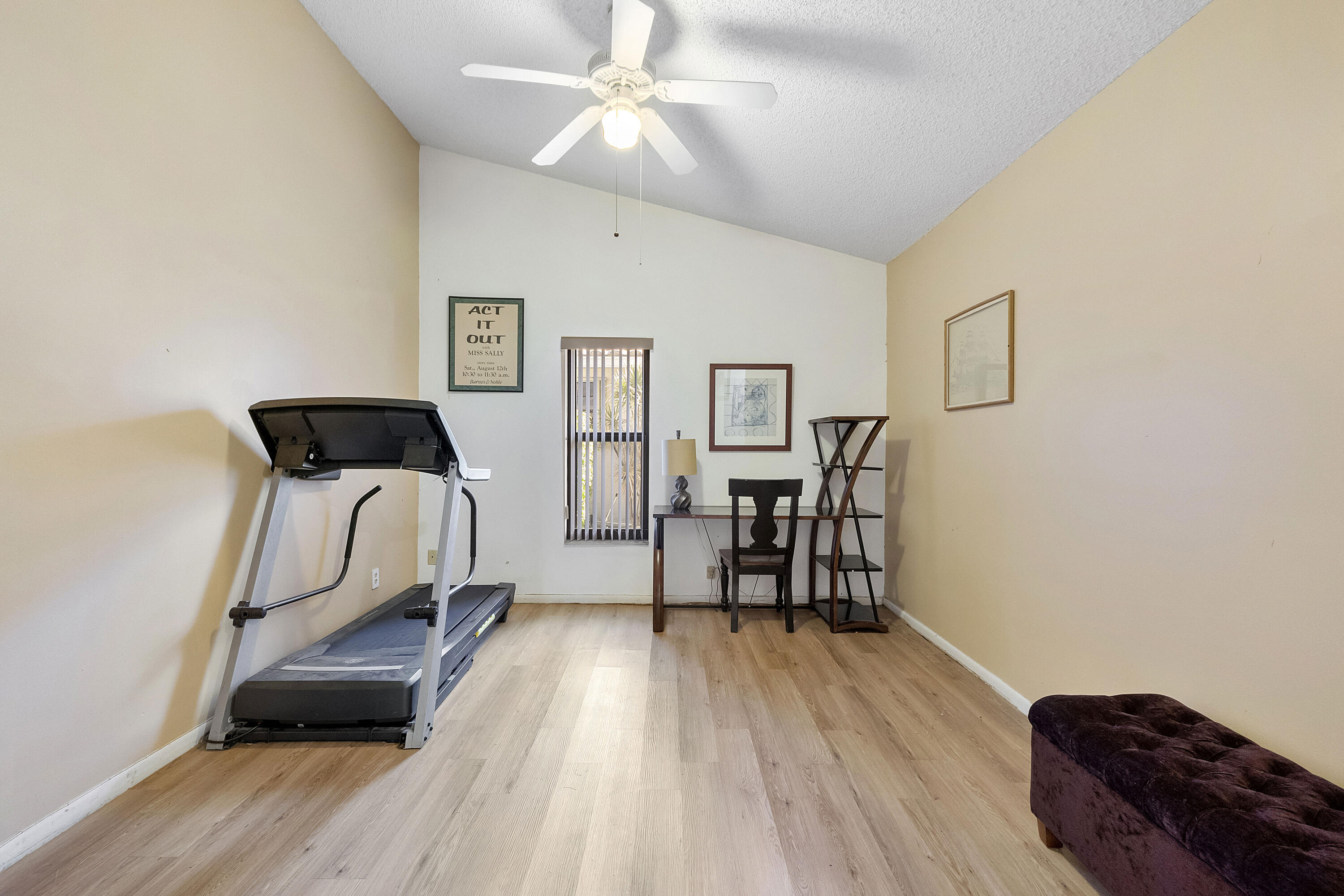 CYPRESS GLEN - Residential