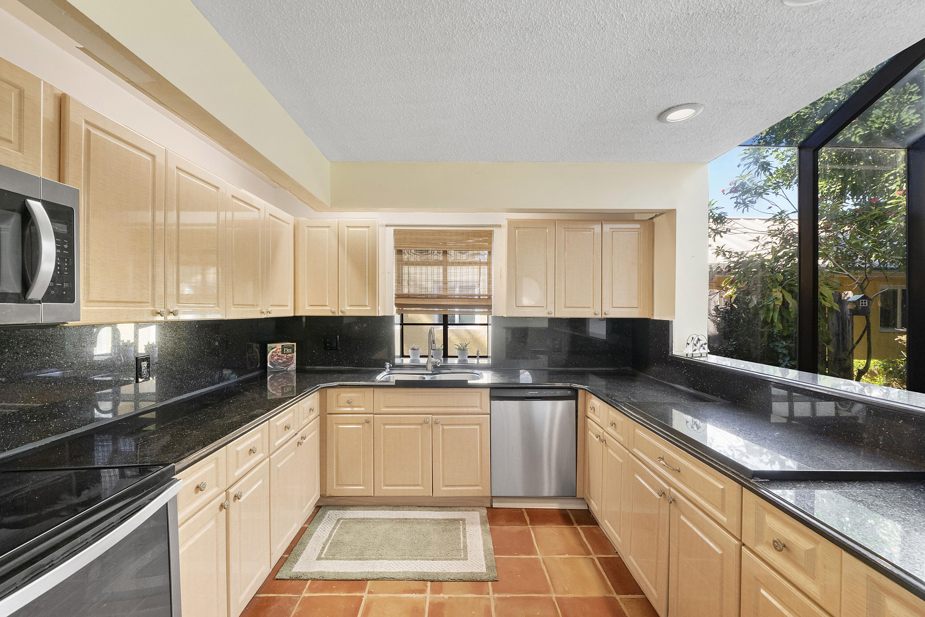 CYPRESS GLEN - Residential