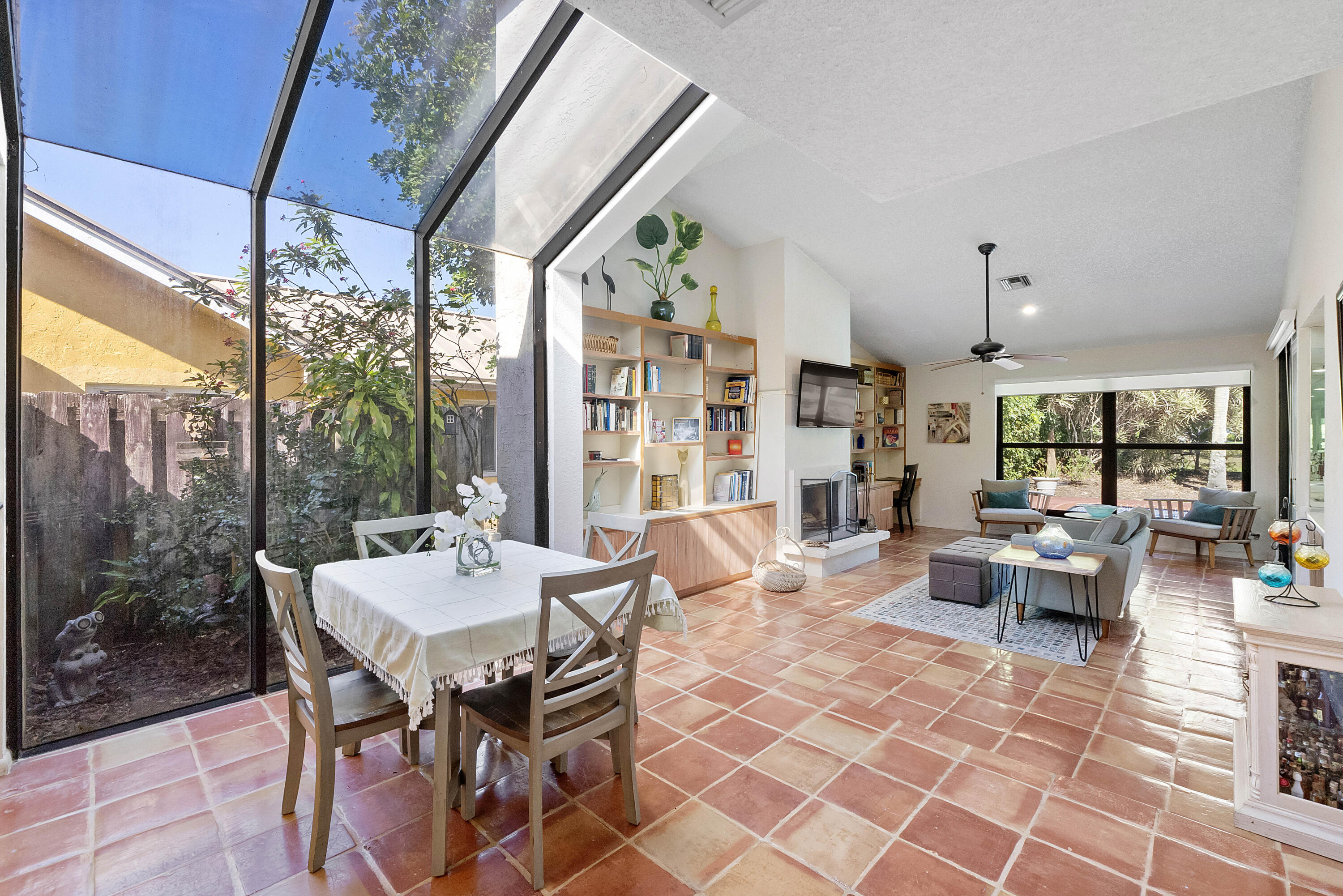 CYPRESS GLEN - Residential