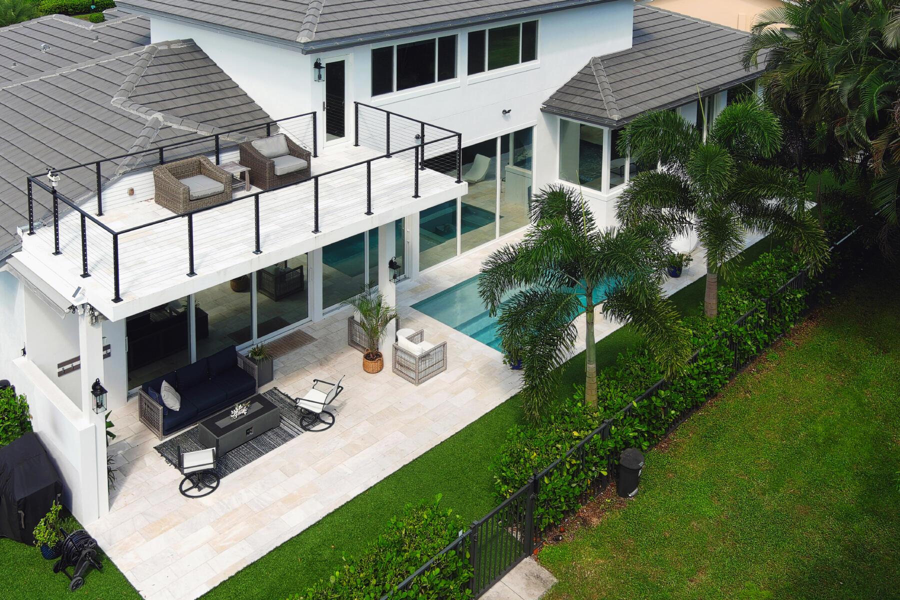 DELRAY DUNES FIRST SEC - Residential