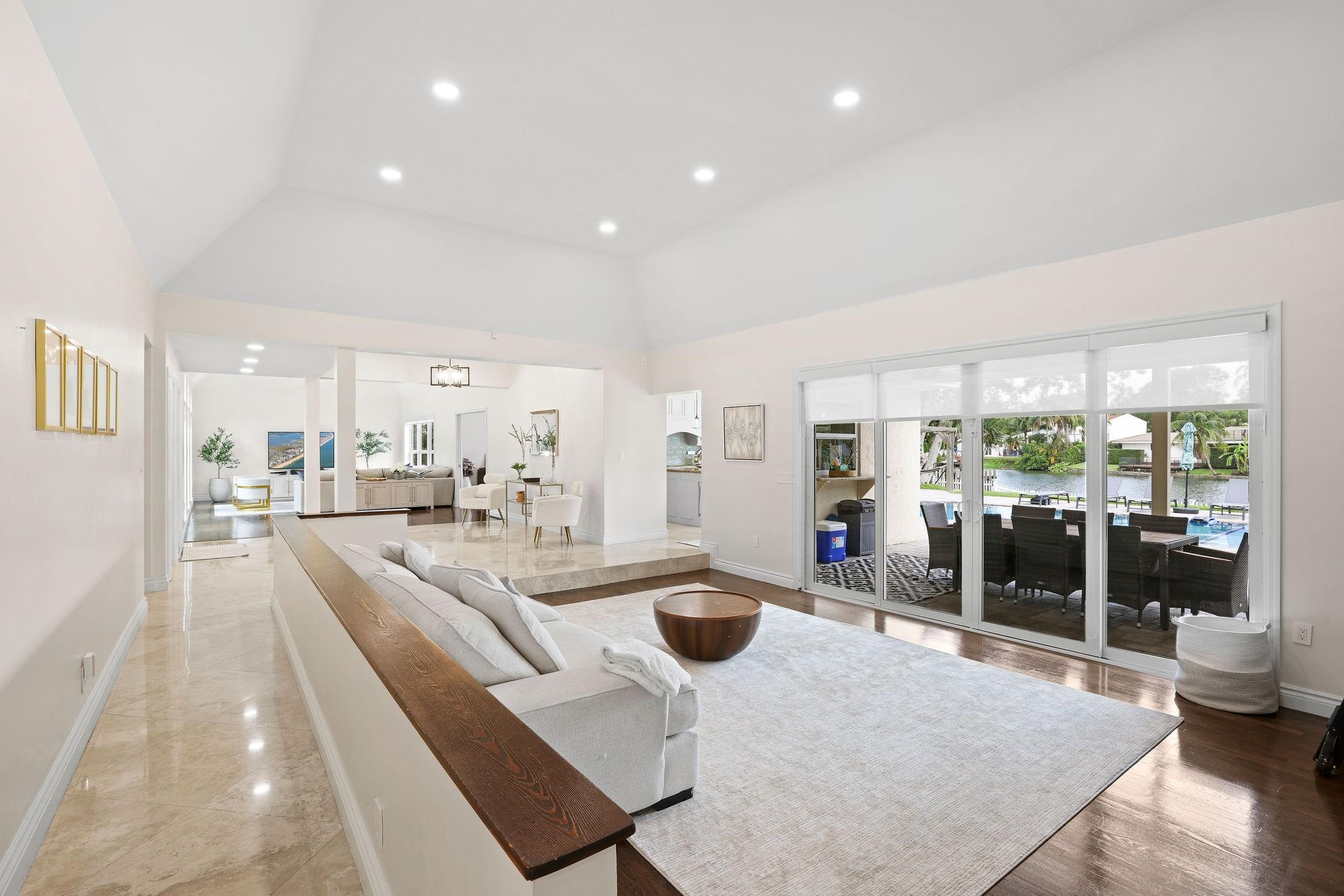 Emerald Hills Sec 3 83-27 - Residential