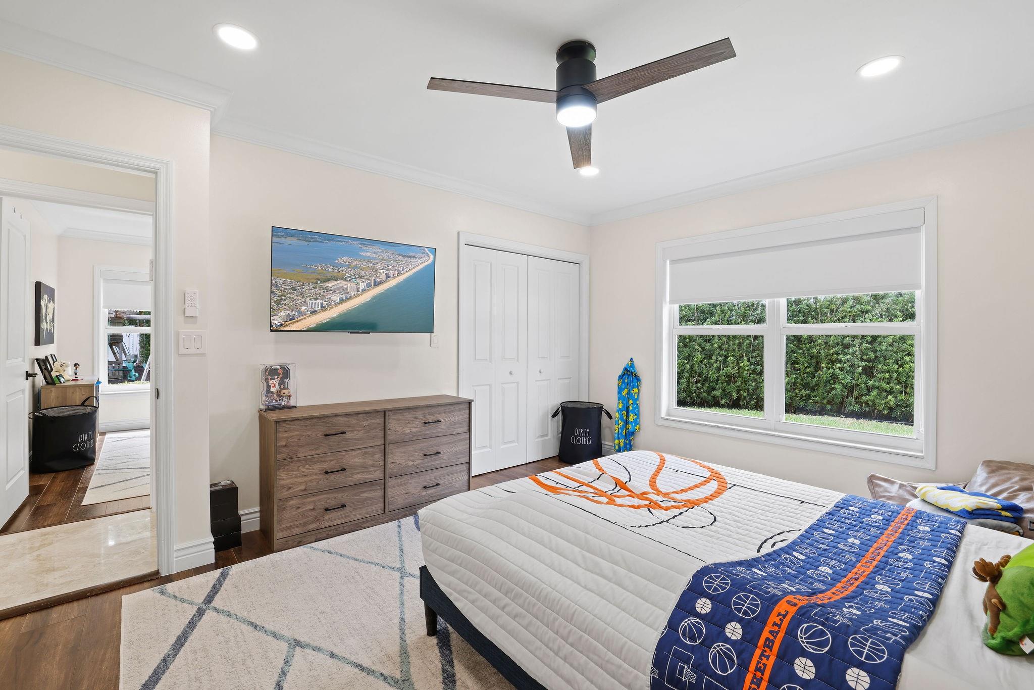 Emerald Hills Sec 3 83-27 - Residential