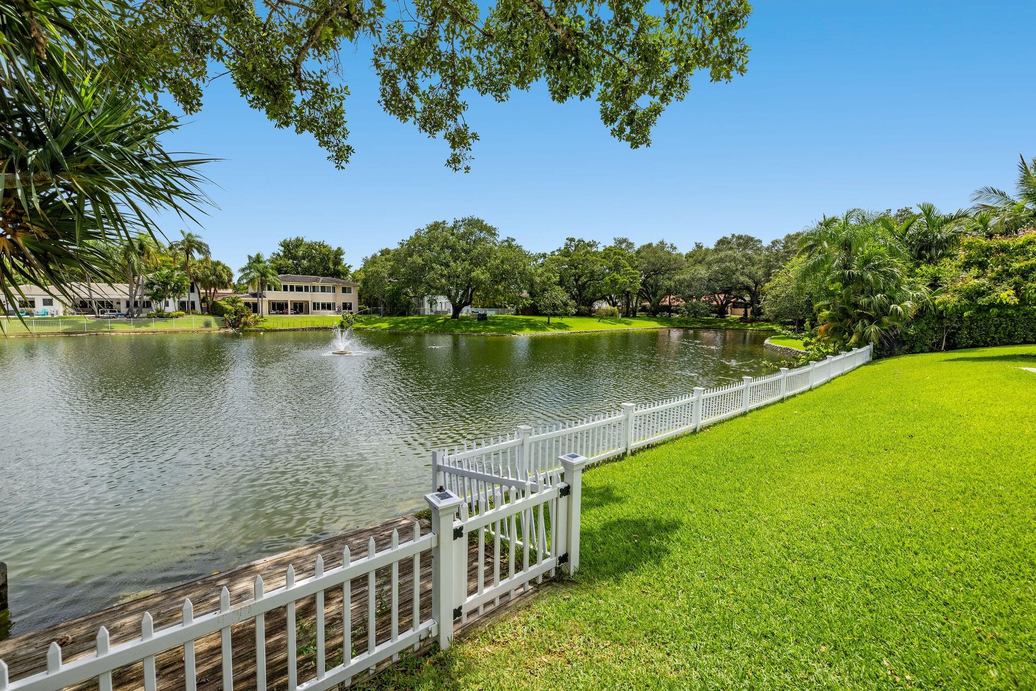 Emerald Hills Sec 3 83-27 - Residential