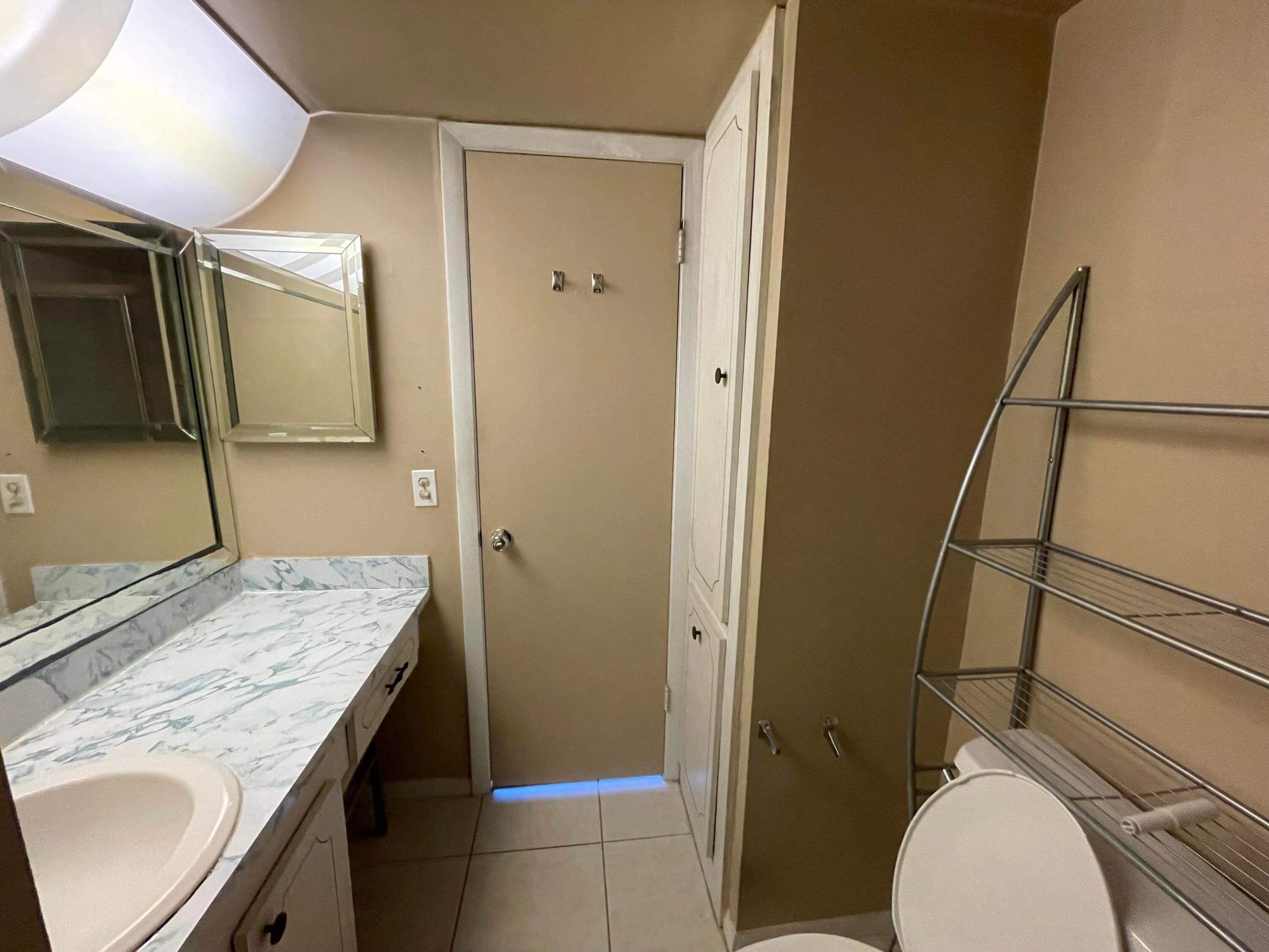 SUNRISE LAKES PHASE 3 - Residential