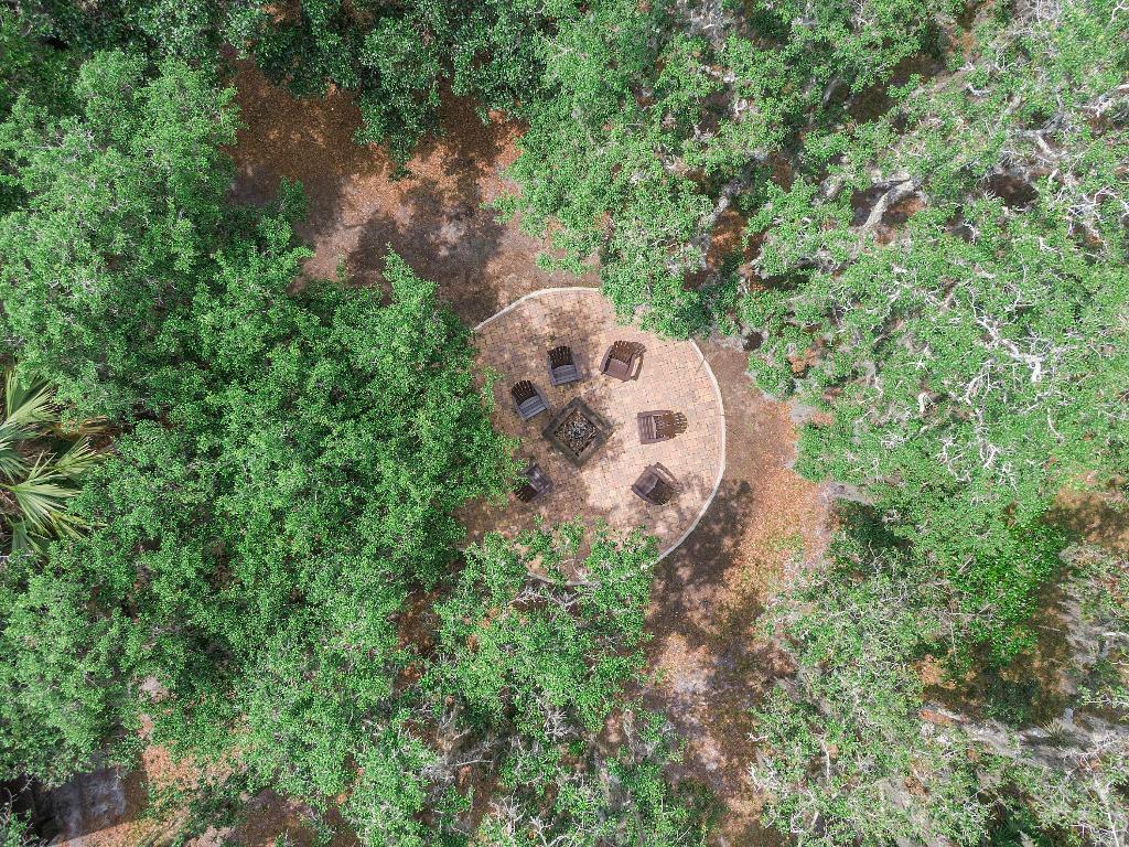 INDIAN HAMMOCK HUNT AND RIDING - Residential