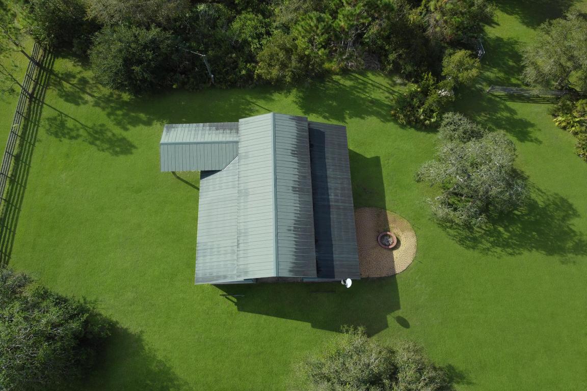 INDIAN HAMMOCK HUNT AND RIDING - Residential