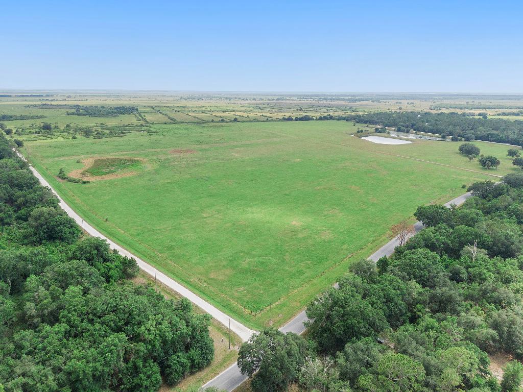 INDIAN HAMMOCK HUNT AND RIDING - Residential