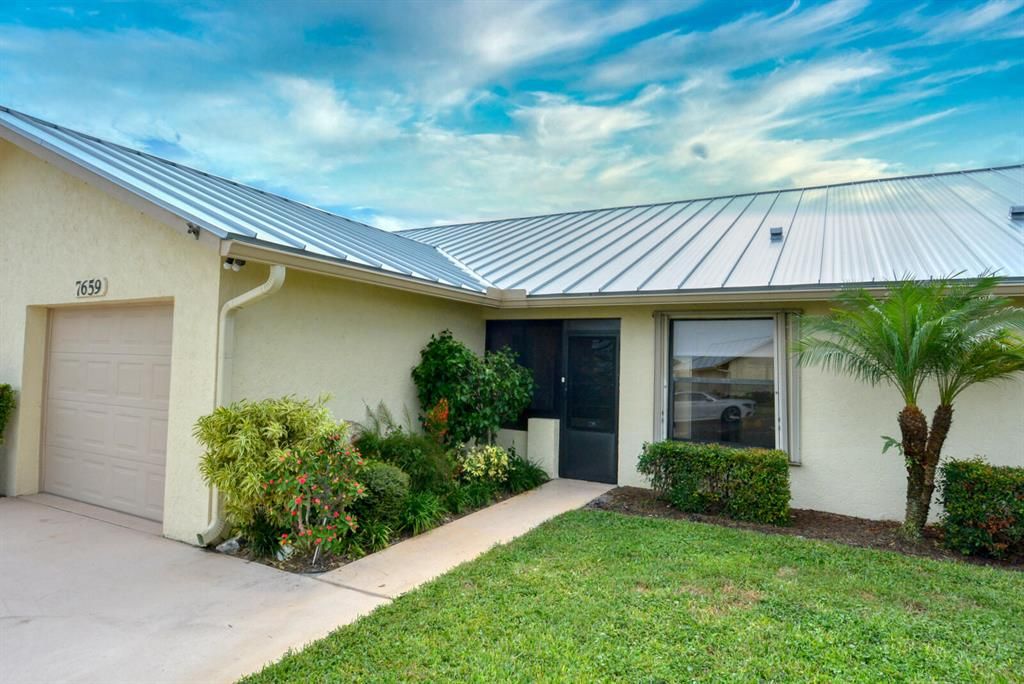 Photo of 7659 SE Sugar Sand Circle, Hobe Sound, FL 33455 (MLS # R10757414)