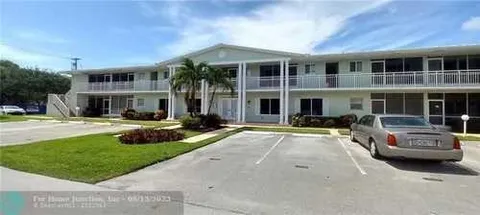 2100 NE 38th Street Unit 222, Lighthouse Point, FL MLS: F10495677
