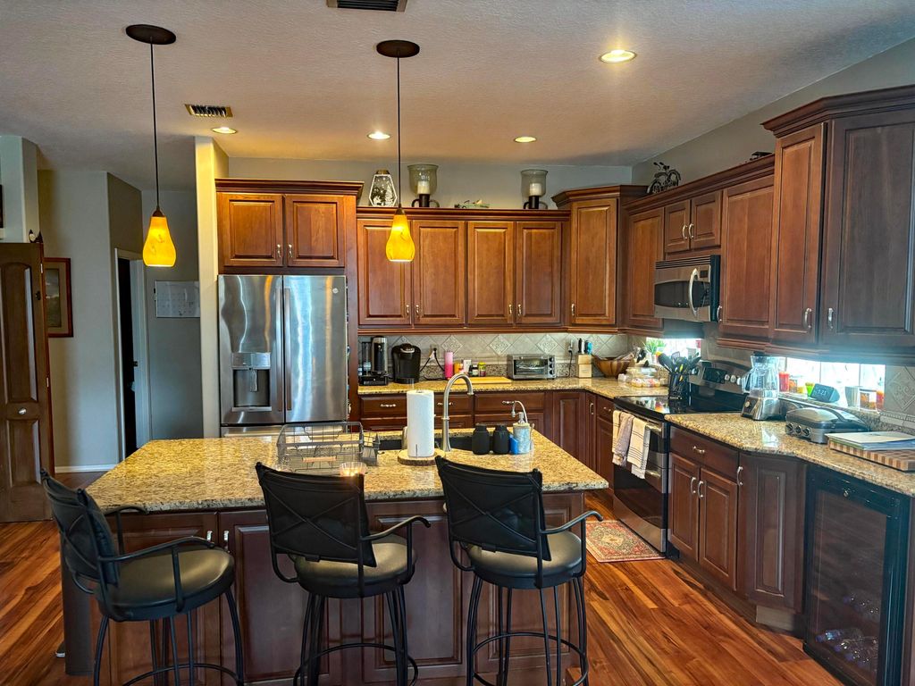 Photo of 7340 Providence Road, Boynton Beach, FL 33436 (MLS # R11159101)