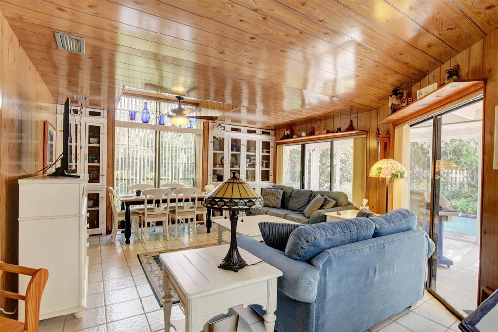 DEL MAR VILLAGE - Residential