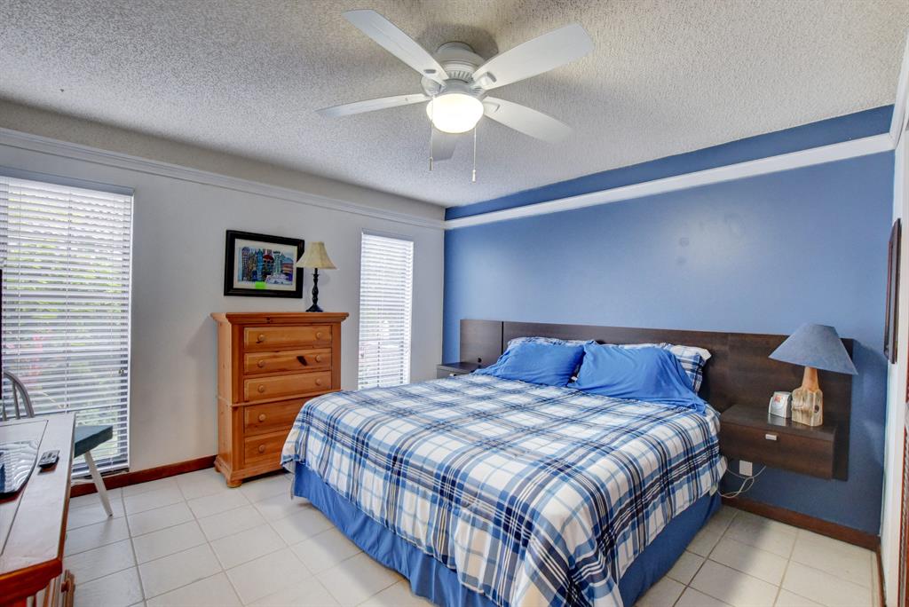 DEL MAR VILLAGE - Residential