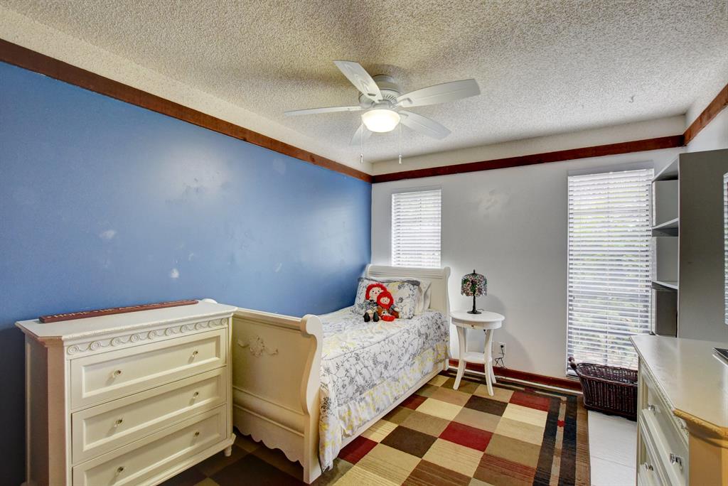 DEL MAR VILLAGE - Residential