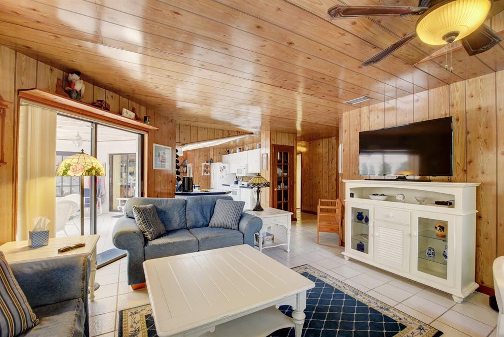 DEL MAR VILLAGE - Residential