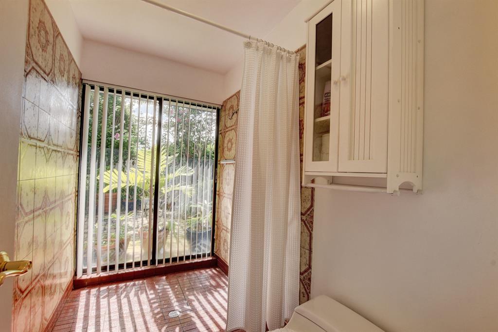 DEL MAR VILLAGE - Residential