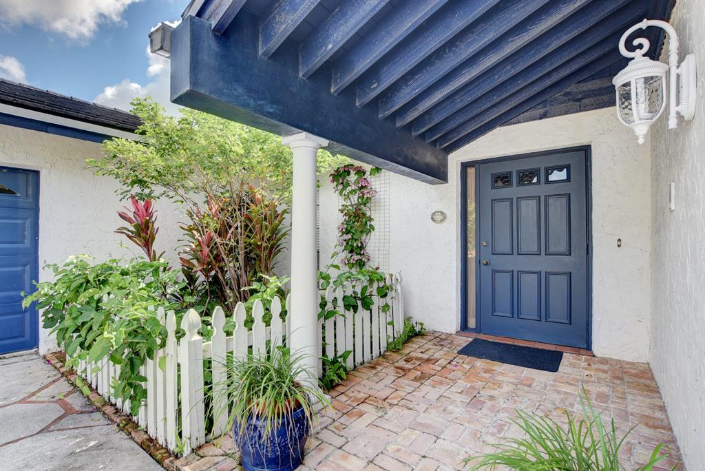 DEL MAR VILLAGE - Residential