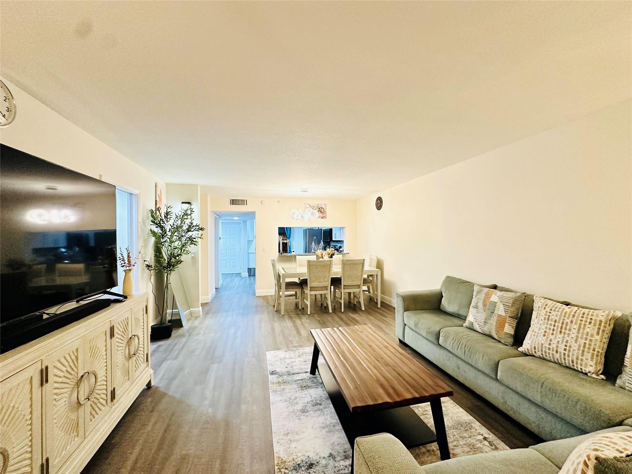 2200 S Cypress Bend Dr 802