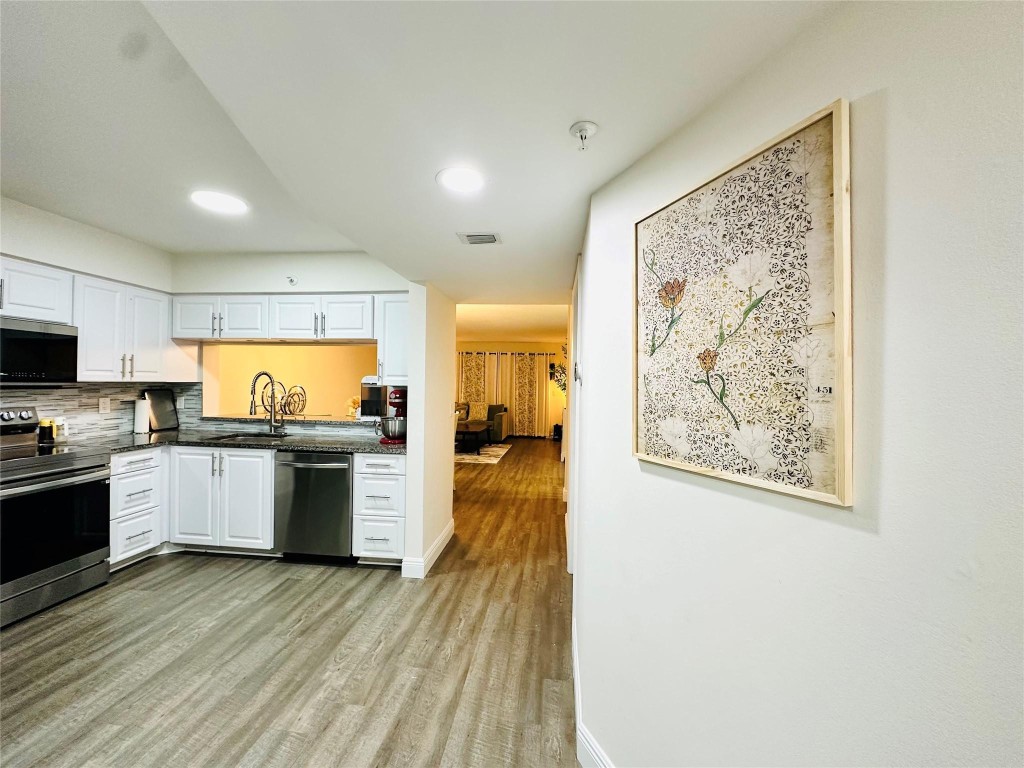 2200 S Cypress Bend Drive 802