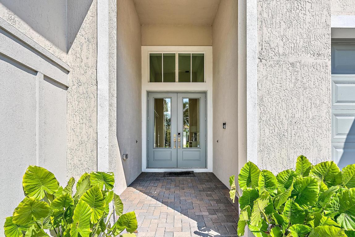 12136 Waterstone Circle