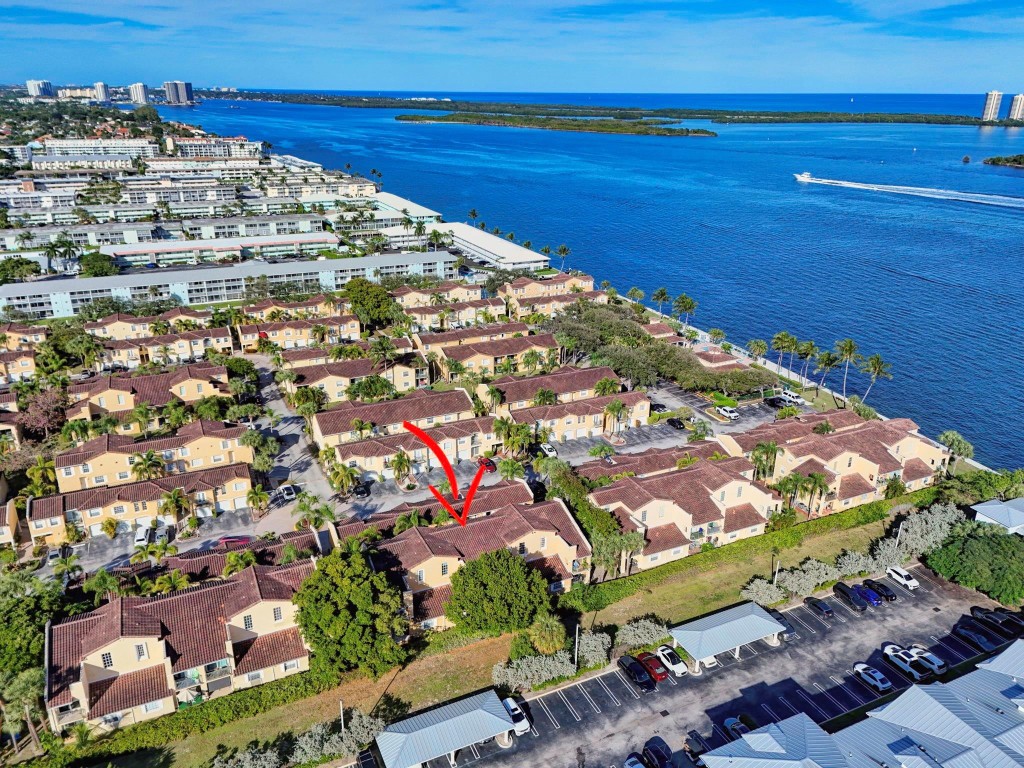 Bay Reach - Residential