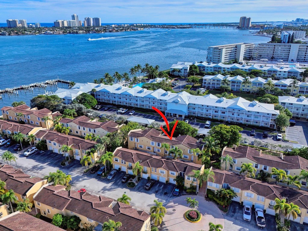 Bay Reach - Residential