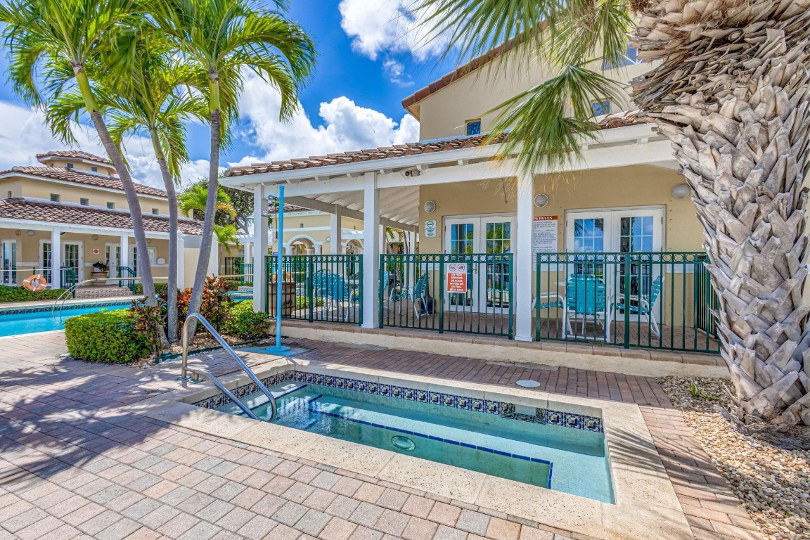 Bay Reach - Residential