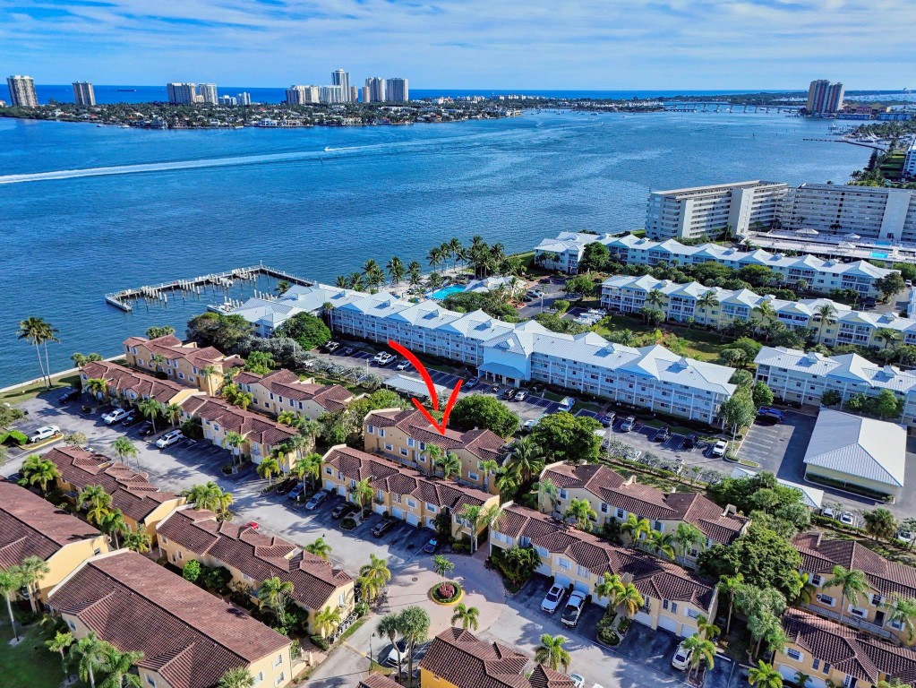 Bay Reach - Residential