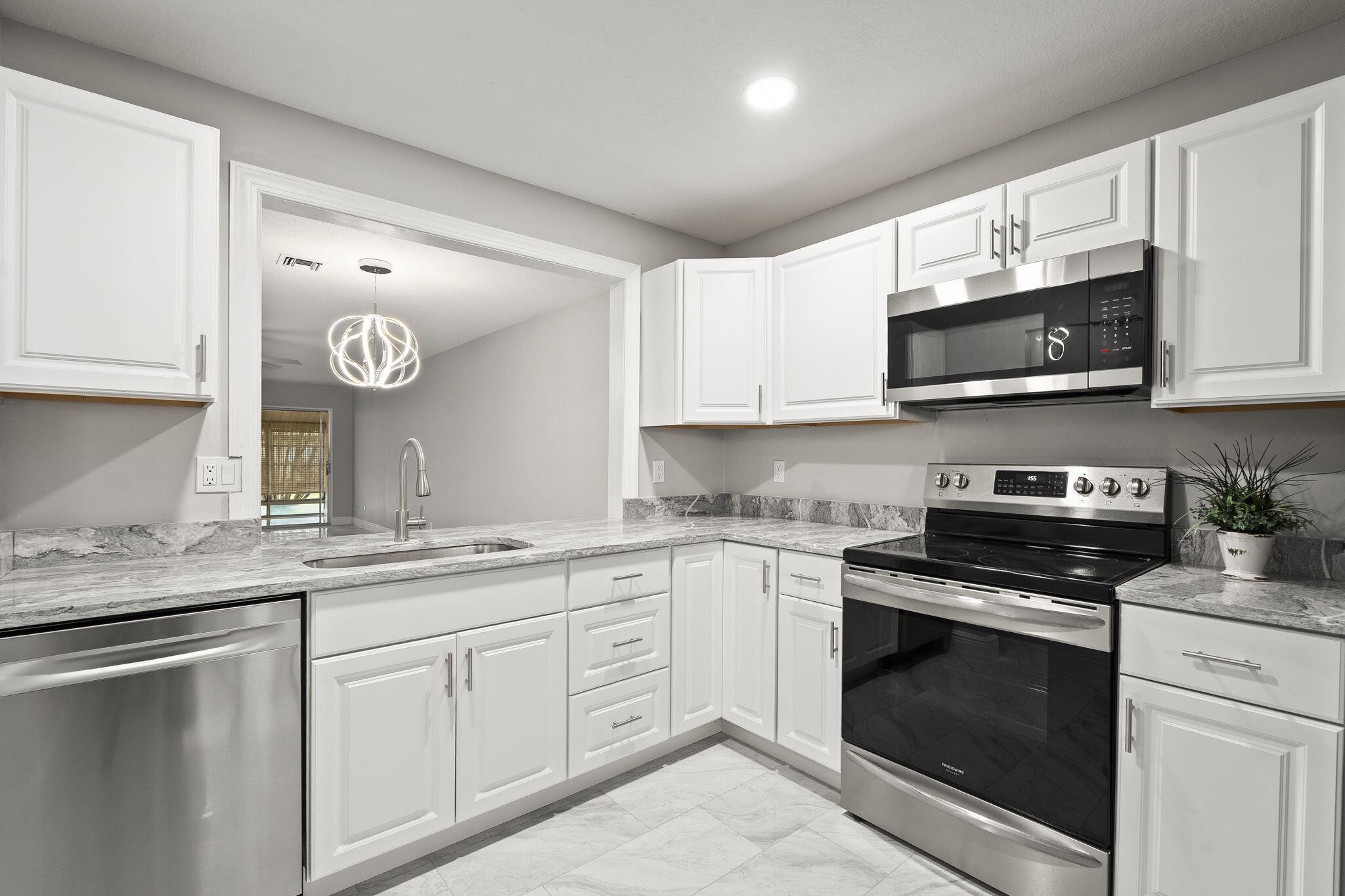 THE GROVE CONDOMINIUM SEC - Residential