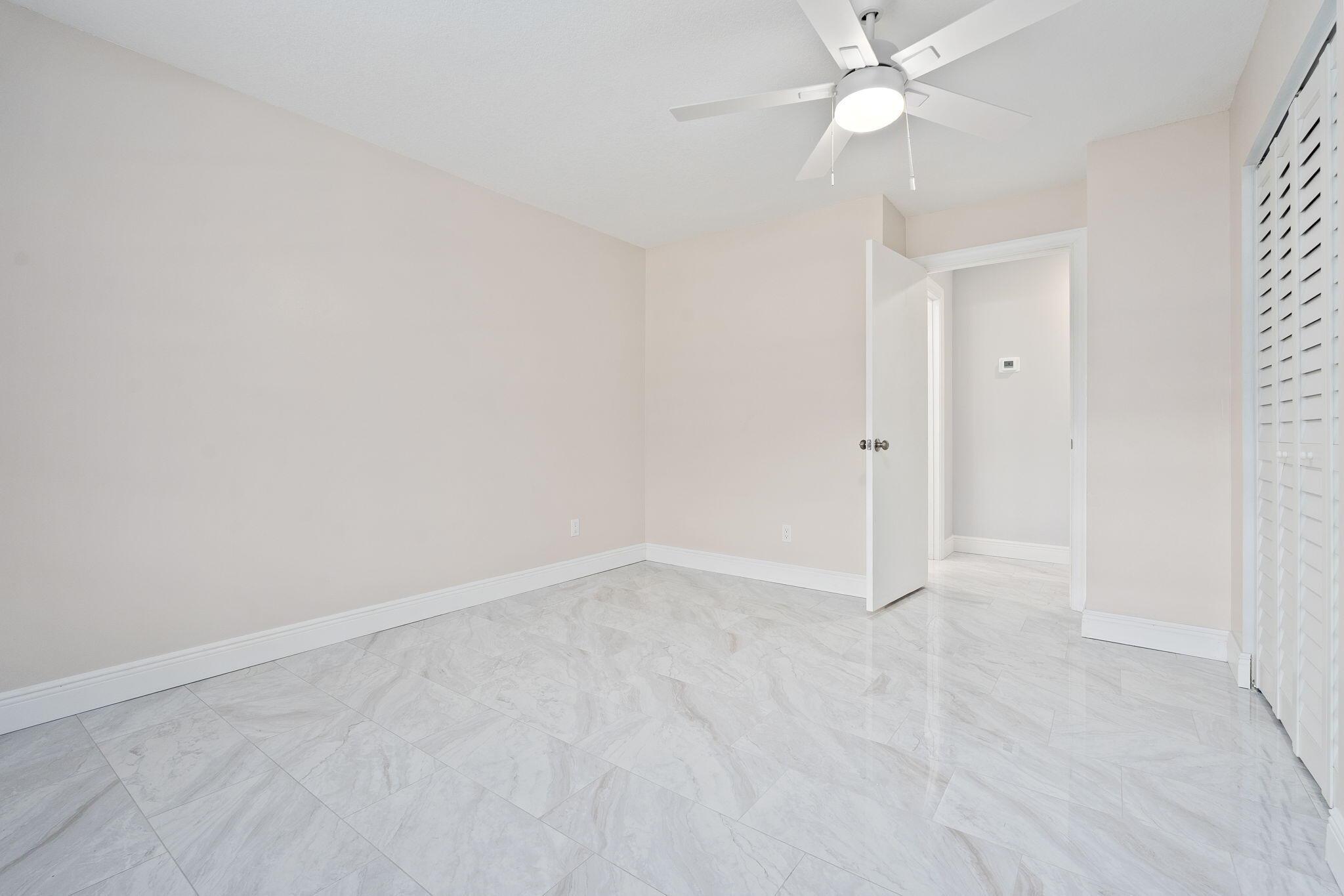 THE GROVE CONDOMINIUM SEC - Residential