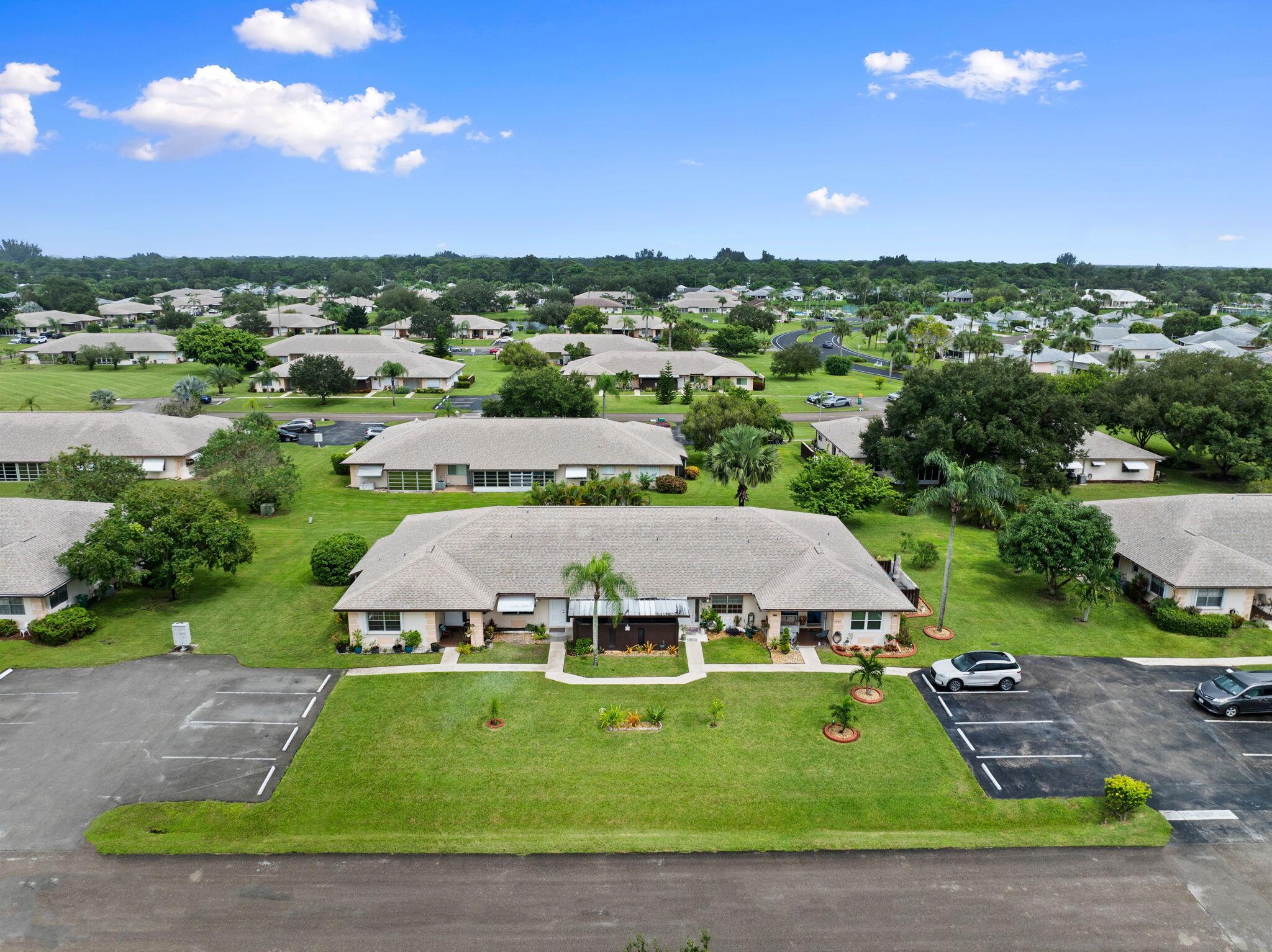 THE GROVE CONDOMINIUM SEC - Residential